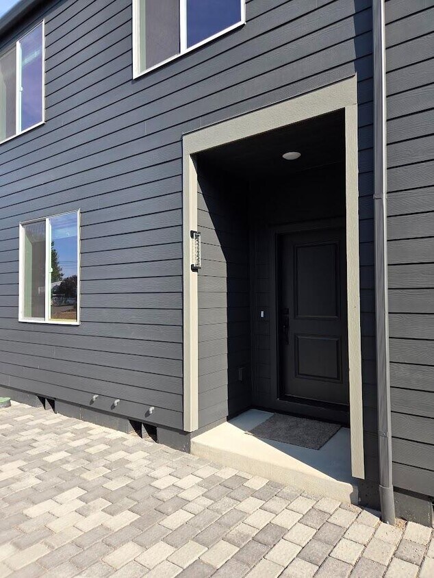 Foto principal - 2784 SE Lyon St