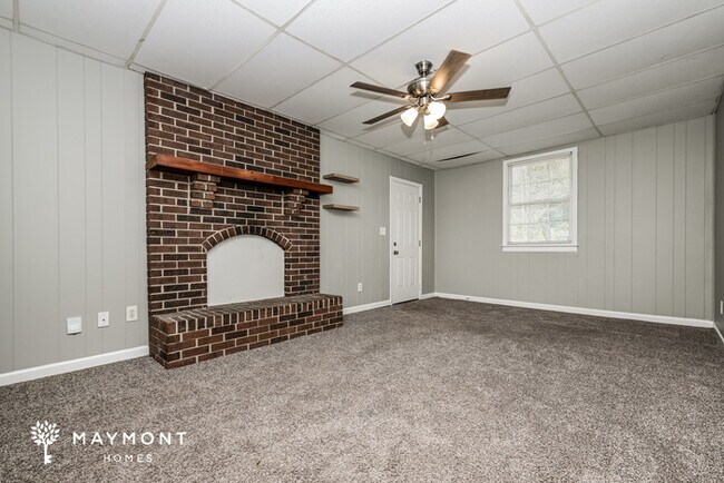 Foto del edificio - 6924 Maddox Rd