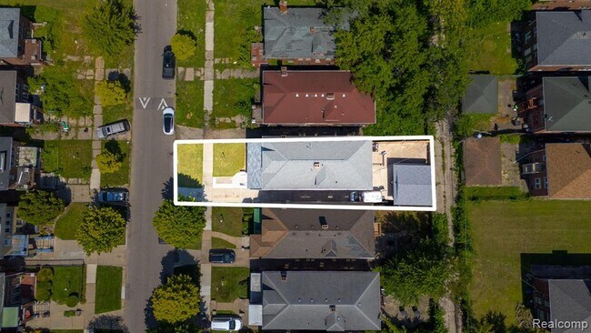 Foto del edificio - 3273 Cortland St