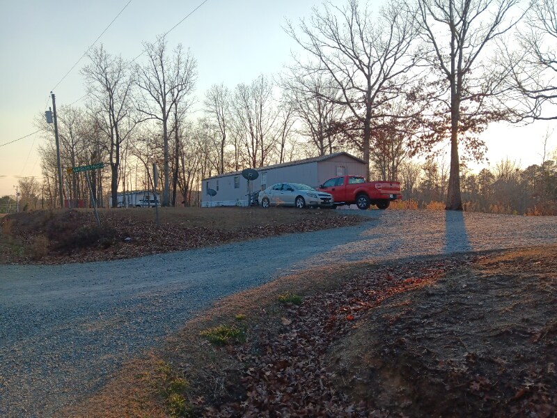 Primary Photo - 105 Barbers Park Dr