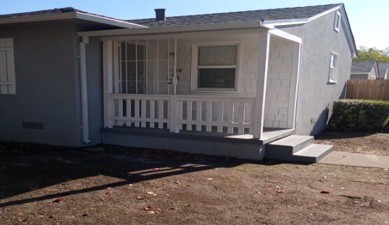 Primary Photo - Amazing remodeled 1 bed 1 bath duplex!!