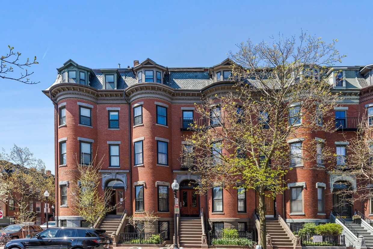 Primary Photo - 26 Dartmouth St