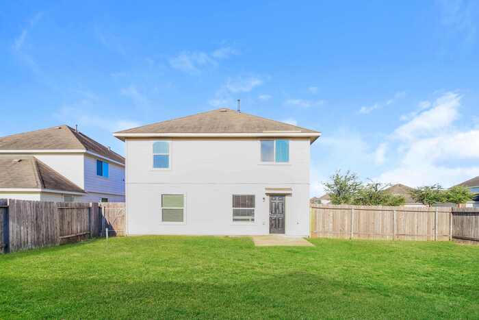 Building Photo - 12403 Dawn Terrace