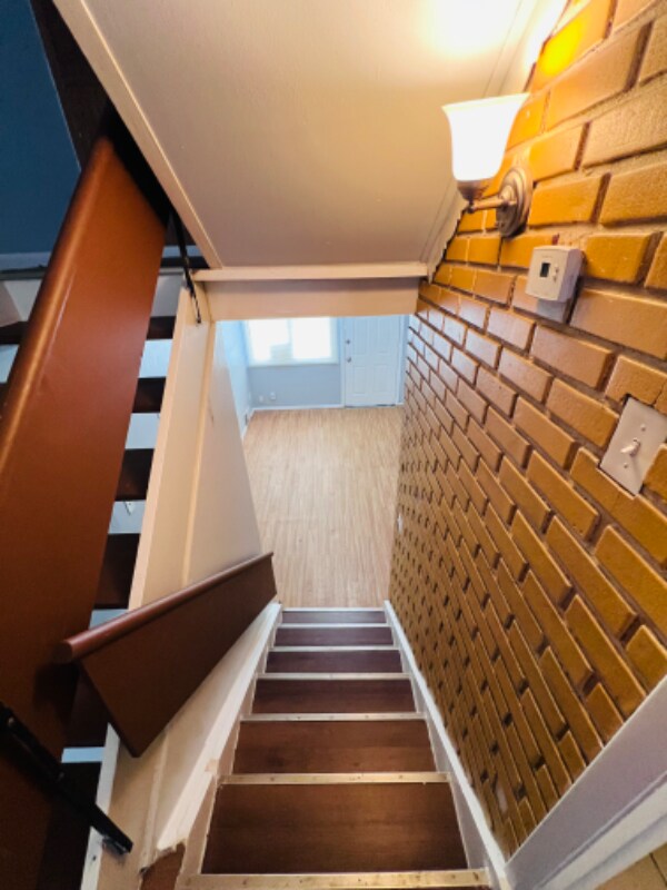 Foto del edificio - 8865 N Swan Rd