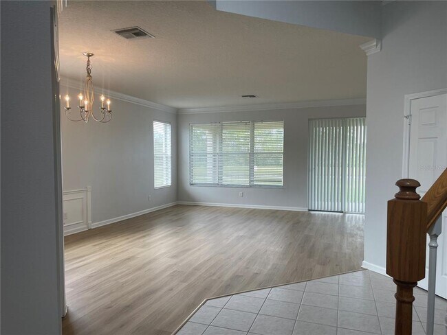 Foto del edificio - 3503 Juneberry Dr