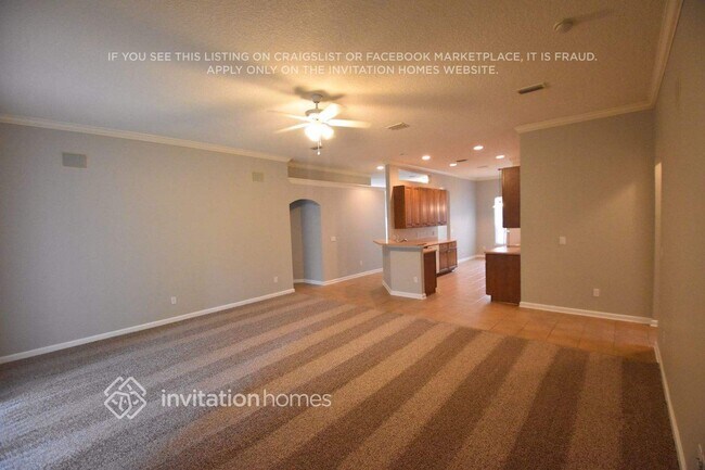 Foto del edificio - 13743 Devan Lee Dr E
