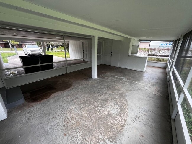 Foto del edificio - 1017 Hardwick Ave