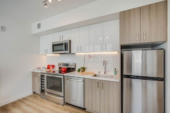 Foto del edificio - 601 Tennessee St