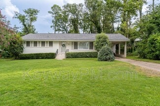 Building Photo - 2438 Apricot Ln