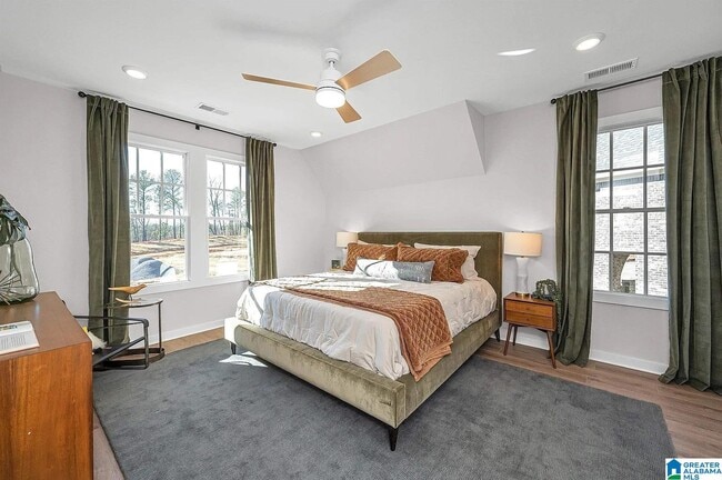 Foto del edificio - 1758 River Birch Dr