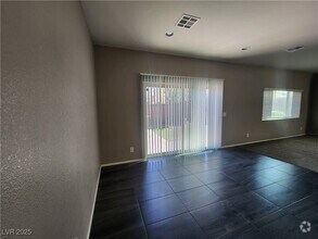 Building Photo - 9683 Avignon Ct