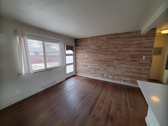 Foto del edificio - 4233 Shoshone St