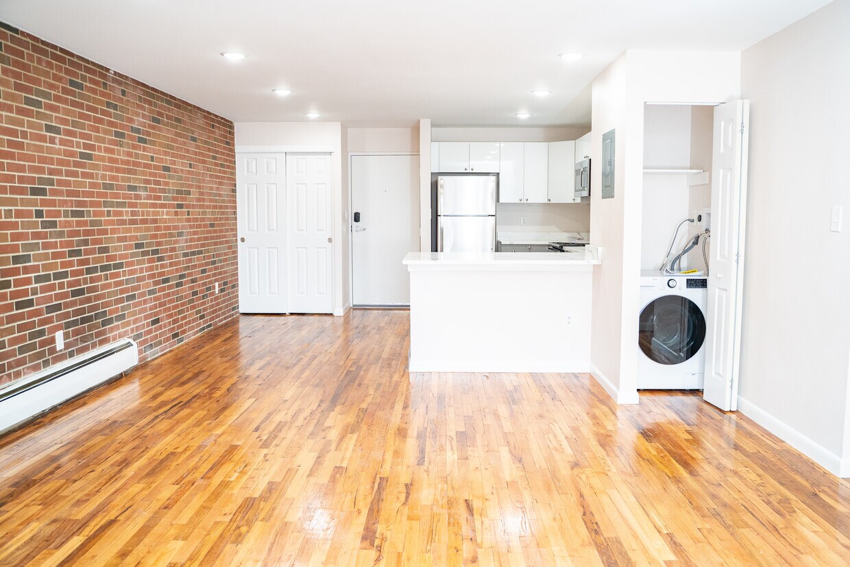 Foto principal - Kenmore Apartments