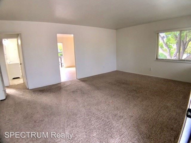 Building Photo - 1815 De La Vina St