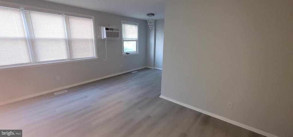 Foto principal - 216 Lockart Terrace