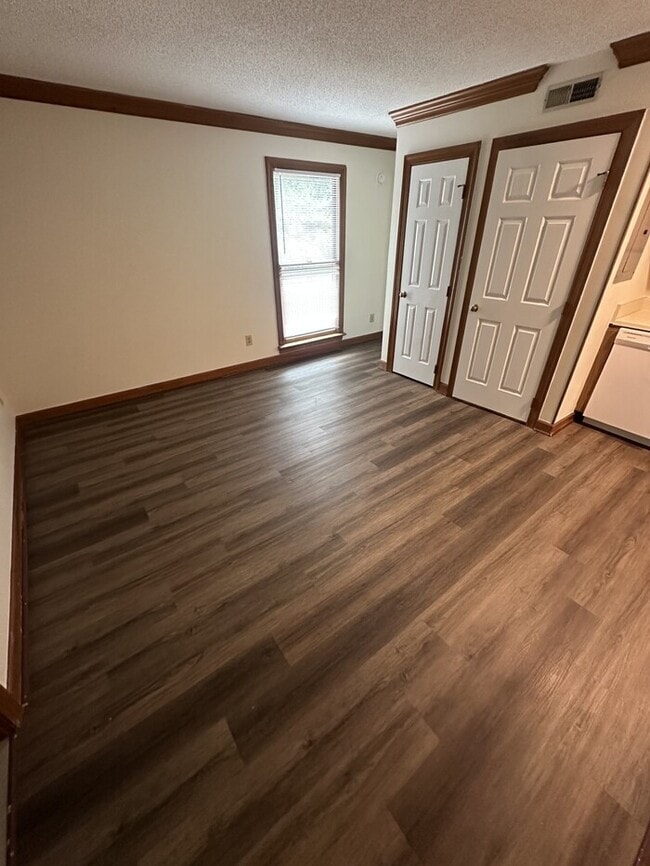 Building Photo - 3512 Ivy Commons Dr