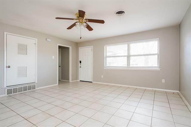 Building Photo - 1212 Cavender Dr