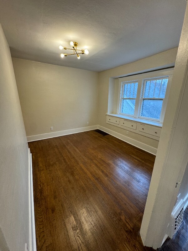 Foto del edificio - 306 N Fairview Ave
