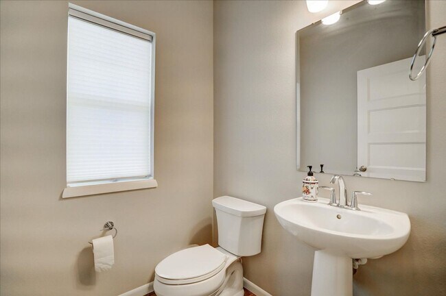 Foto del edificio - 601 Tawny Elm Pkwy