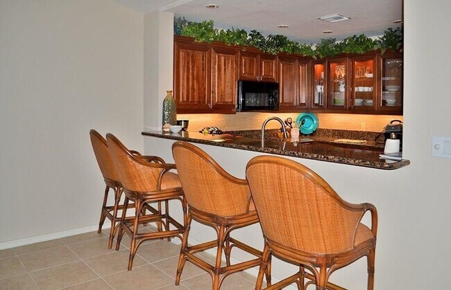 Foto del edificio - **PELICAN BAY**3 BEDS / 2 BATHS**ST. SIMONE - FURNISHED SEASONAL RENTAL**