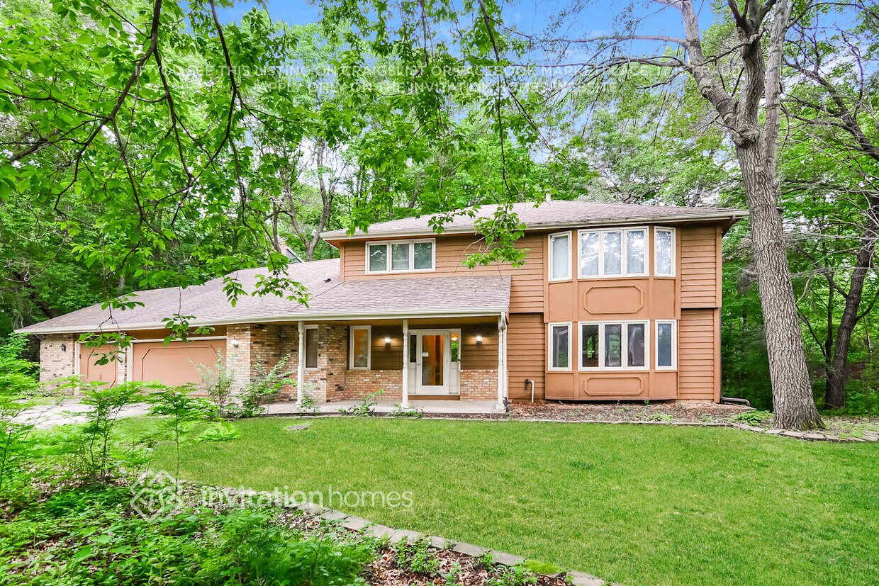 Foto principal - 15000 Wildwood Rd
