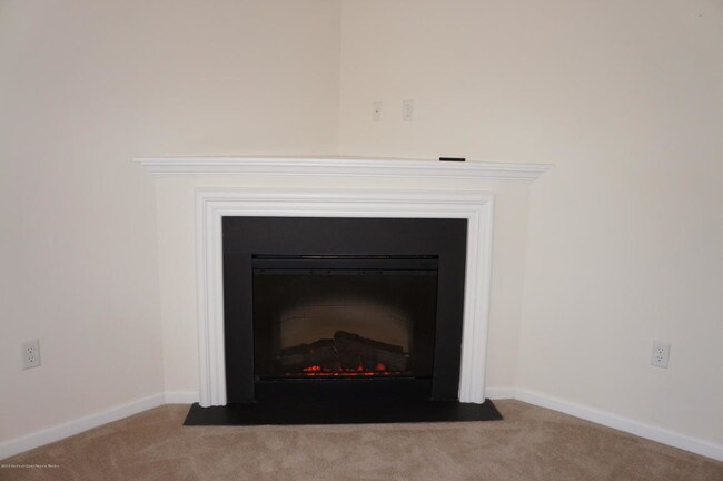 Building Photo - 228 Mill Pond Way