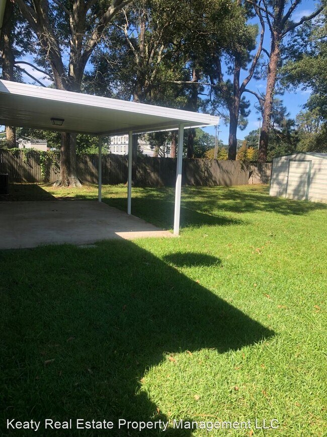 Foto del edificio - 3 br, 1.5 bath House - 105 Theo Drive