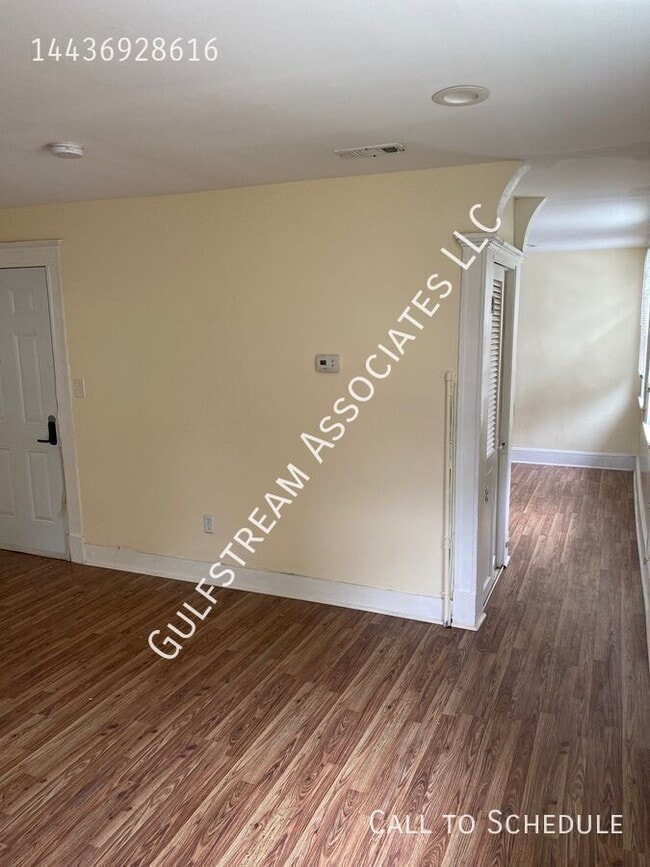 Building Photo - 3603 W Forest Park Ave