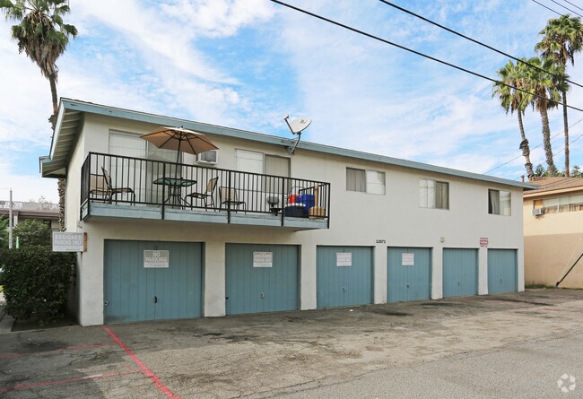 Foto del edificio - 12072 Bayport St