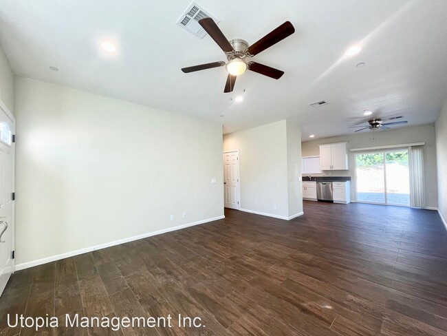 Building Photo - 4 br, 2 bath House - 13259 Ramona Drive