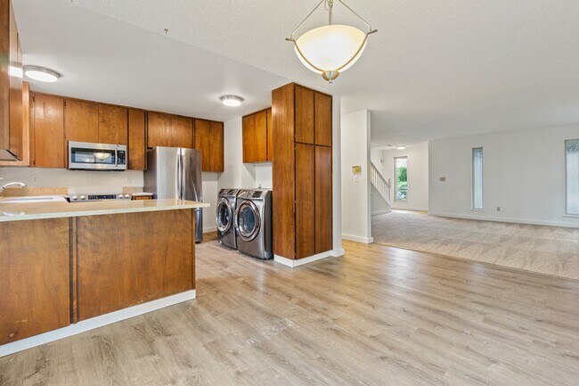 Building Photo - 919 NW 63rd St