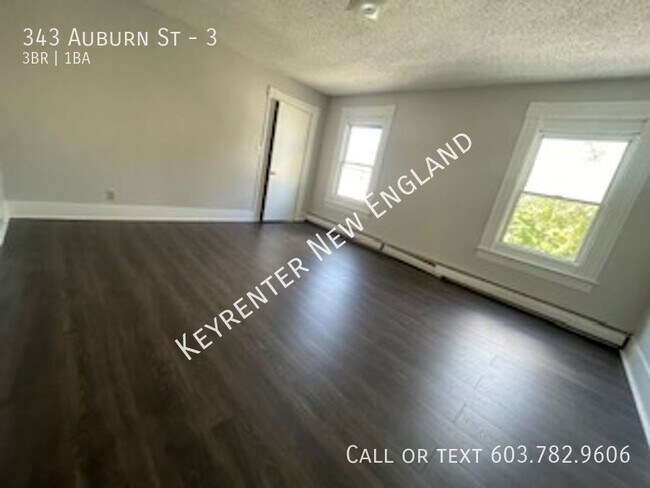 Building Photo - 3 Bedroom Apartment Available Now
