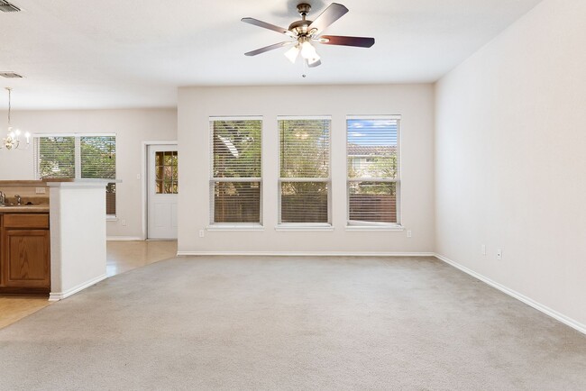 Building Photo - 3 Bedroom/2.5 Bath Villas at Canyon Golf S...