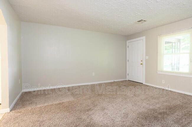 Foto del edificio - 1533 N Ash St