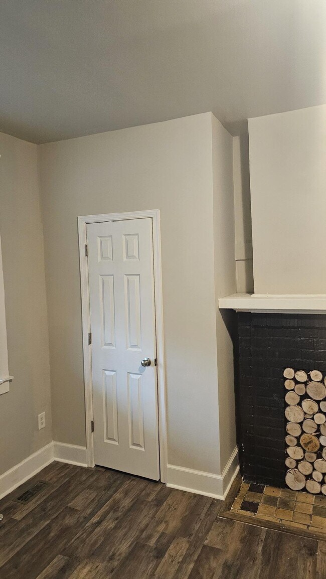 Foto del edificio - 901 N 27th St