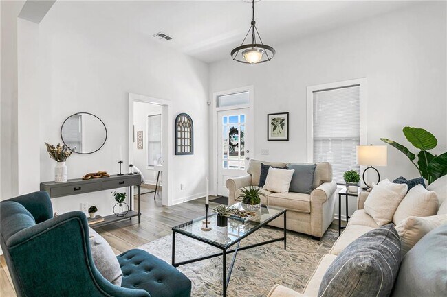 Foto del edificio - 2601 N 19th St