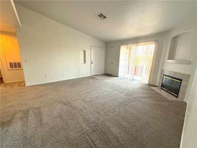 Foto del edificio - 4730 E Craig Rd