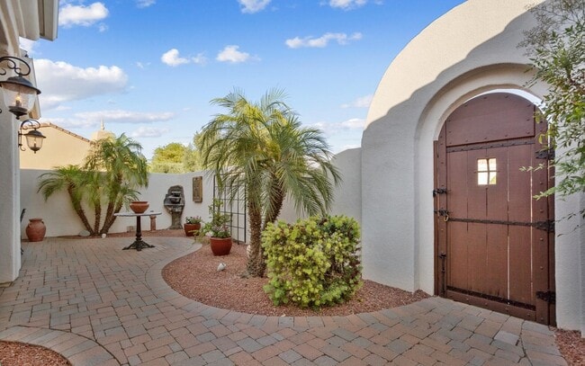 Building Photo - 12944 W Quinto Dr