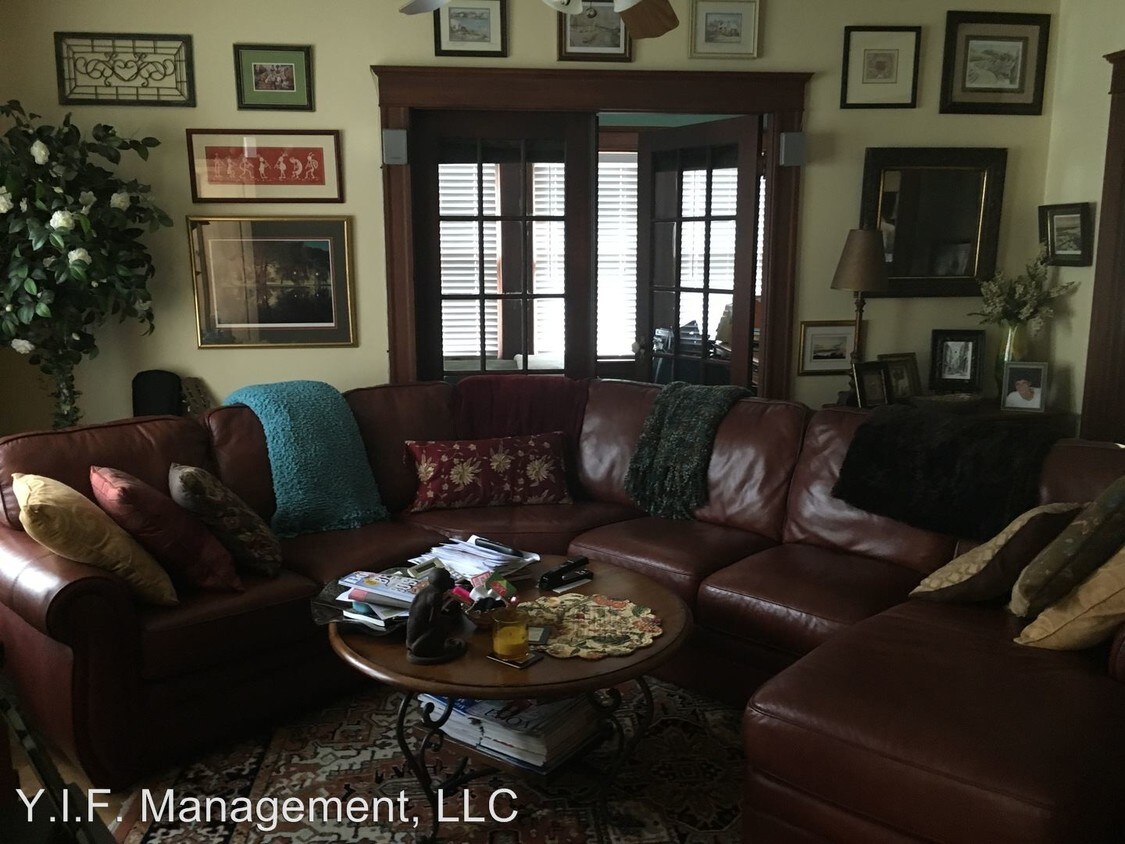 Foto principal - 363 Cornell St