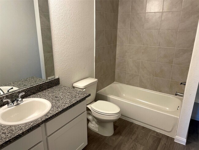 Foto del edificio - 15111 Sorrento Bay Cir