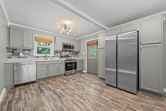 Foto del edificio - Welcome to Rocky Run Road!