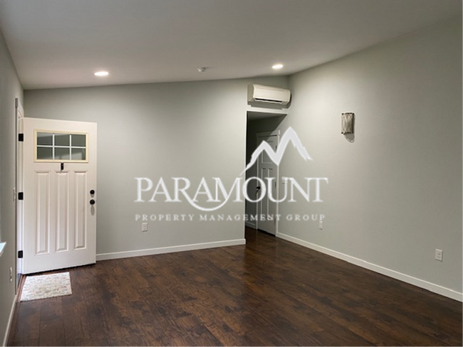 Foto del edificio - Beautiful 3 Bed/2 Bath Rambler Awaits!