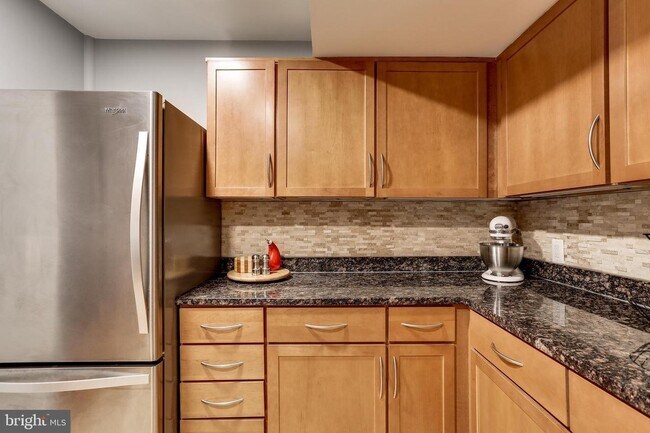 Foto del edificio - 6067 Majors Ln