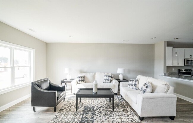 Foto del edificio - 3 Bedroom Townhome in Lynchburg
