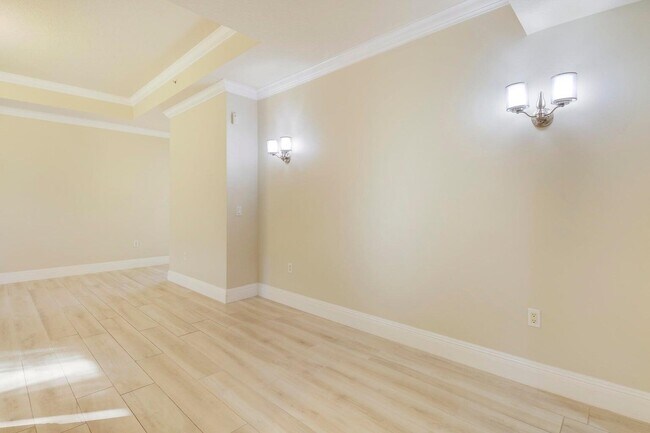 Building Photo - 12643 SE Old Cypress Dr