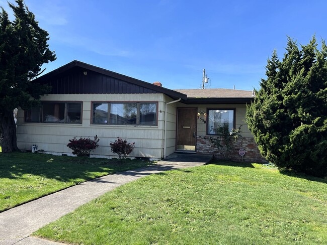 Building Photo - 3 Bed Eureka Home With Large Fenced Yard, Deck & Views Of The Bay! Small Pets Considered