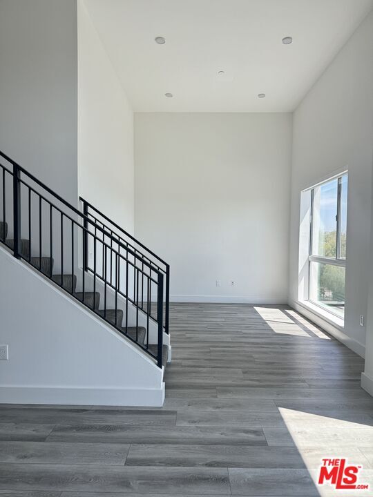 Foto del edificio - 6535 Melrose Ave