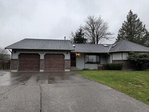 Building Photo - 4004 Moody Pl