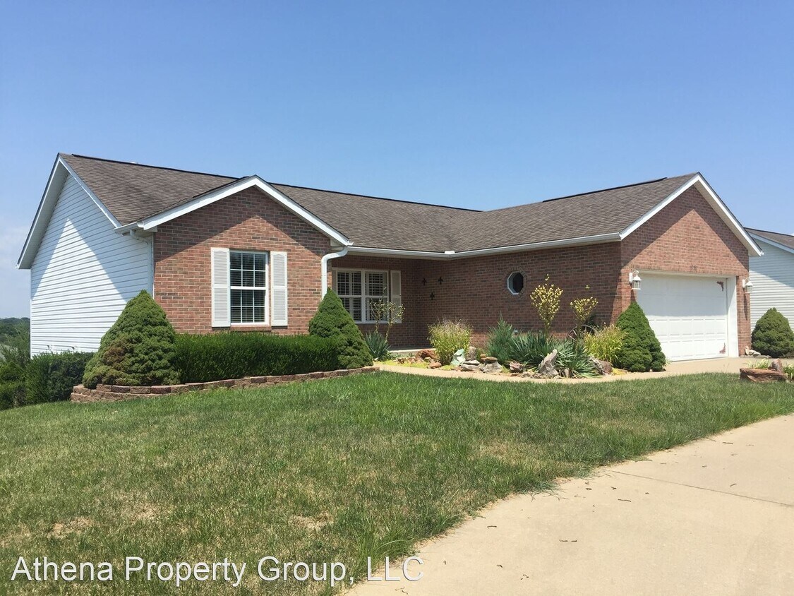 Foto principal - 4 br, 3 bath House - 1953 Eden Way