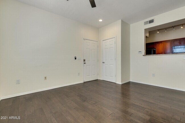 Foto del edificio - 3302 N 7th St
